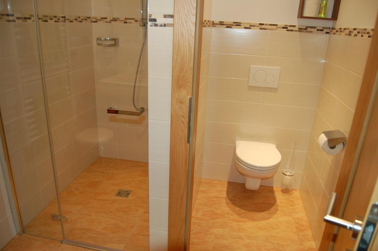 Appartement Pension Albert Zell am See Oda fotoğraf